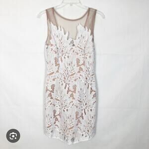 Chic White Lace Mini Dress